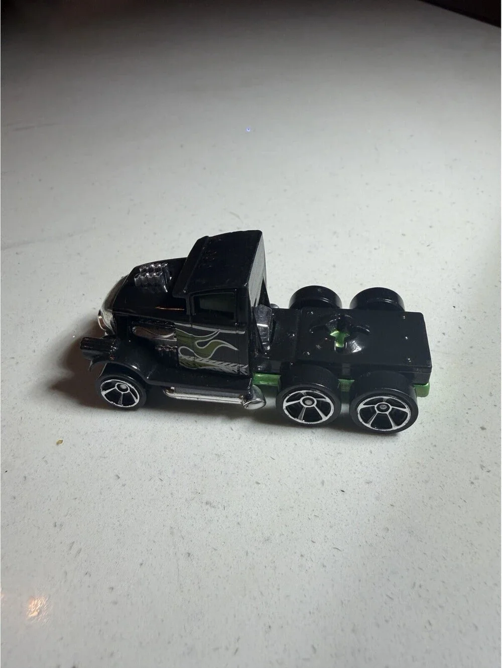 Mattel Hot Wheels “Bone Blazer” Toy Truck W/ Skull Black Green Flames Diecast